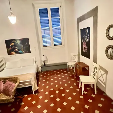Ghibellina Lopez Apartment Florence